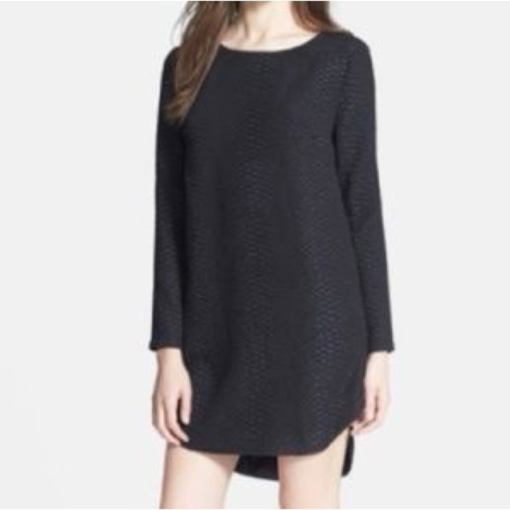 Astr Black Textured Long-Sleeve Mini Dress
